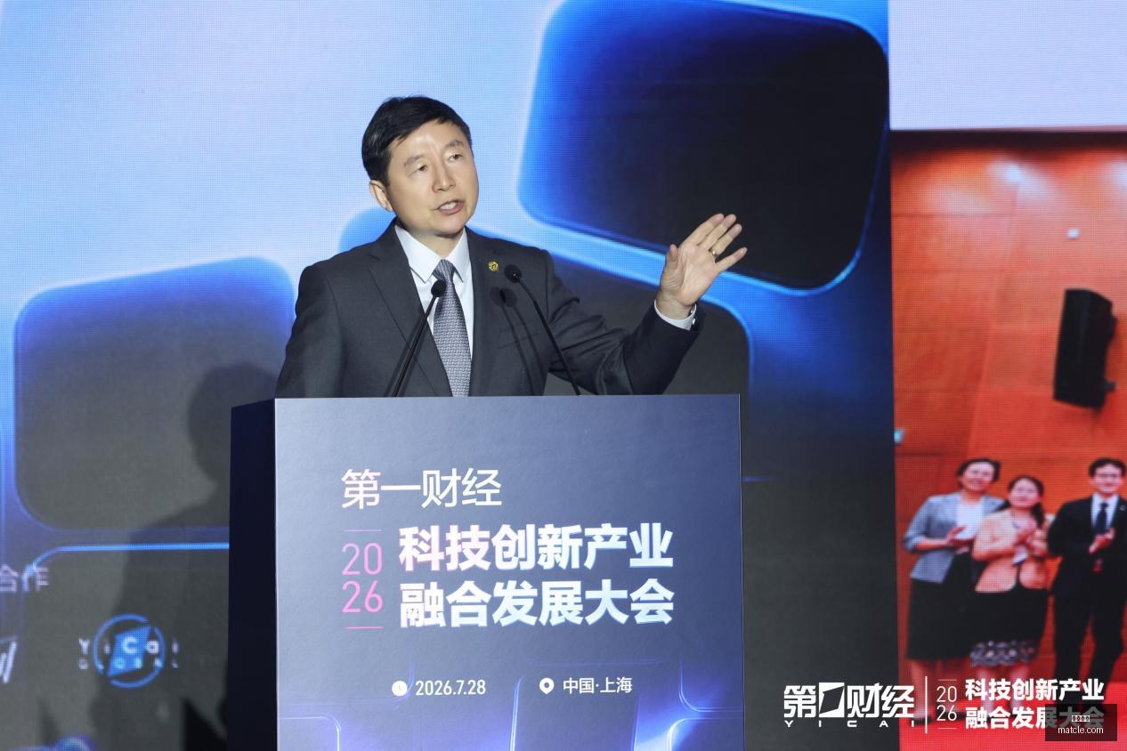 雷蛇新品亮,英雄联盟选,手备战新赛,九游娱乐,手机游戏,游戏下载,娱乐体验,在线游戏平台,九游手游,九游用户,九游应用,游戏资讯,娱乐推荐